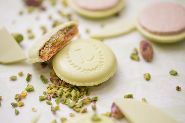 Eugenie-Pistachio